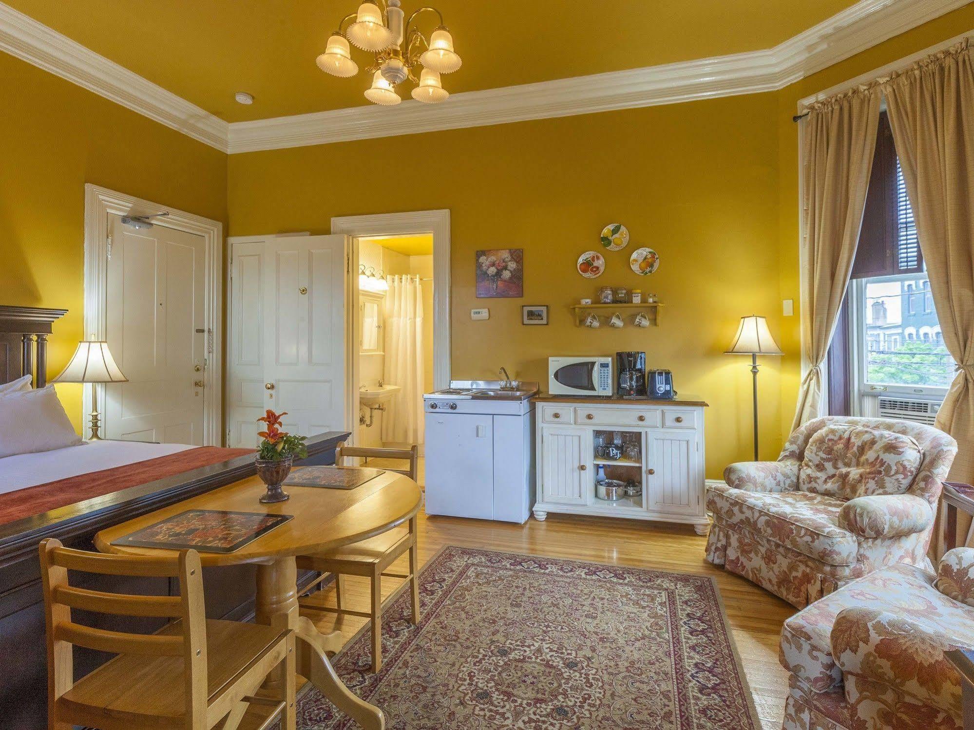 Chipman Hill - Sydney Street Apartment *